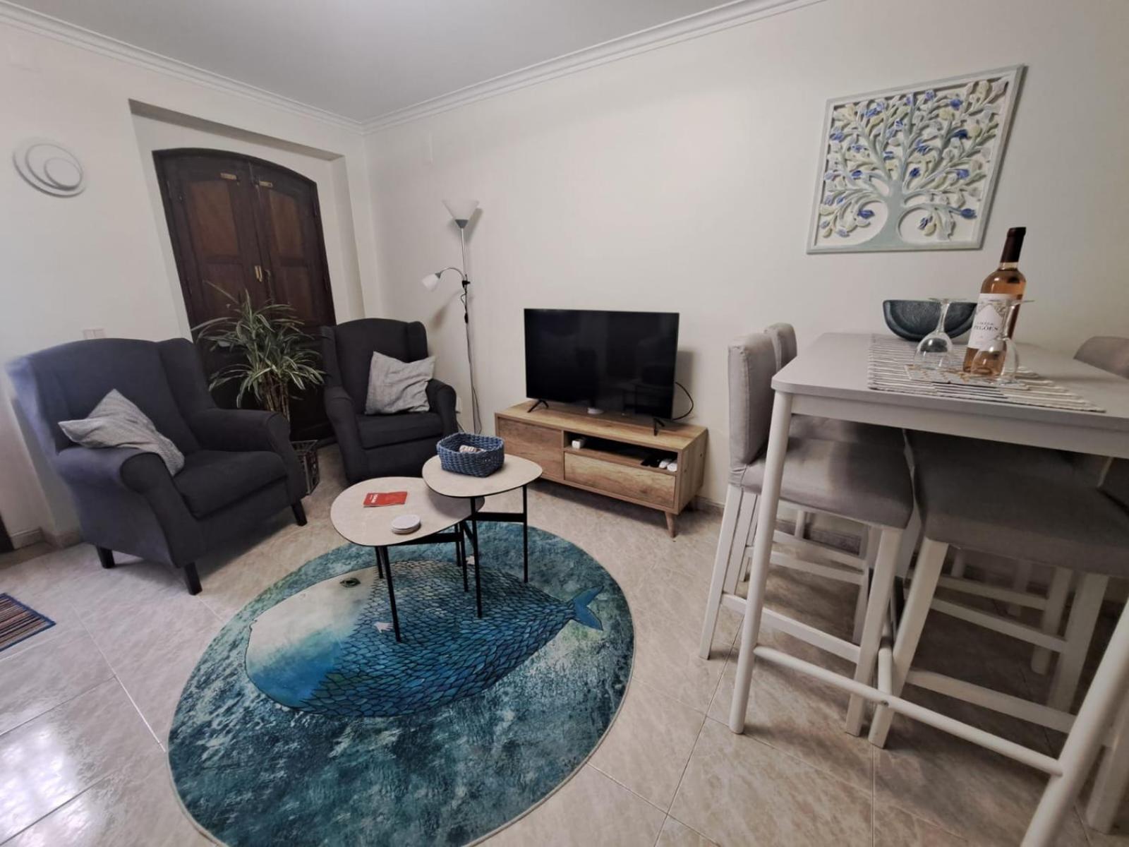 הוילה טומאר O Templario Sonolento, Perfect Location In Historic Center מראה חיצוני תמונה